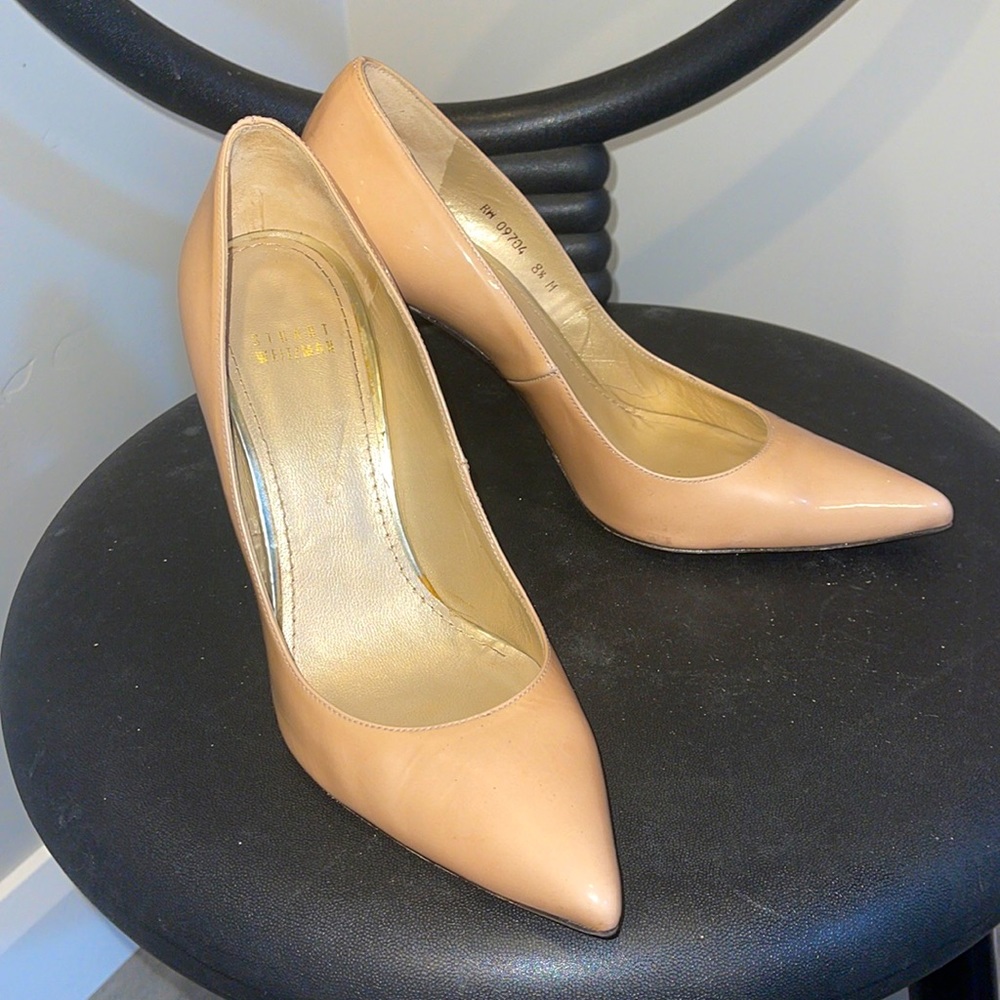 Stuart Weitzman pointy nude 4” stilettos